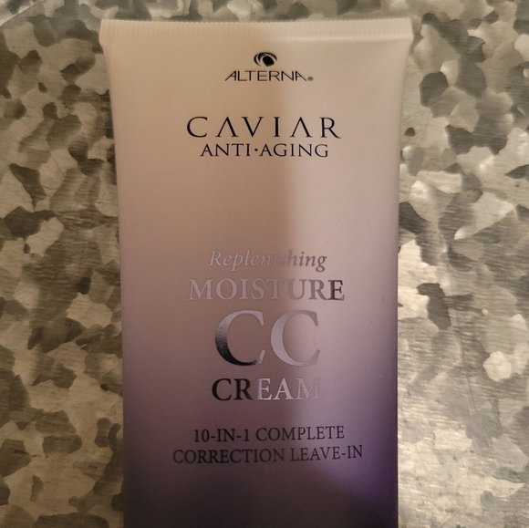 ⭐️40% Off⭐️ Alterna Caviar Anti-Aging Moisture Leave-in CC Cream - Picture 3 of 7
